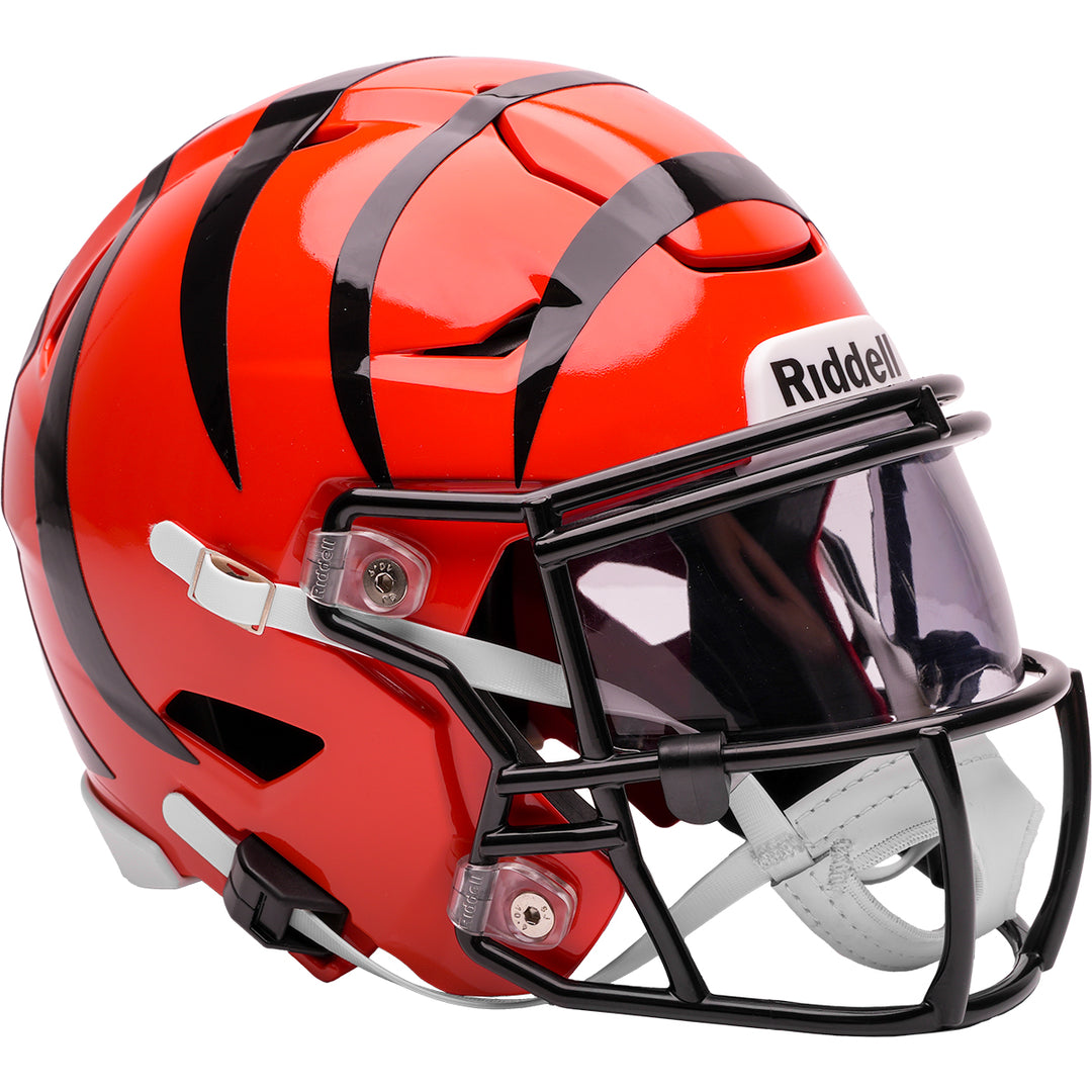 a speedflex helmet Cincinnati Bengals Riddell SpeedFlex Mid-Size MIDI Helmet – The Speedy Cheetah